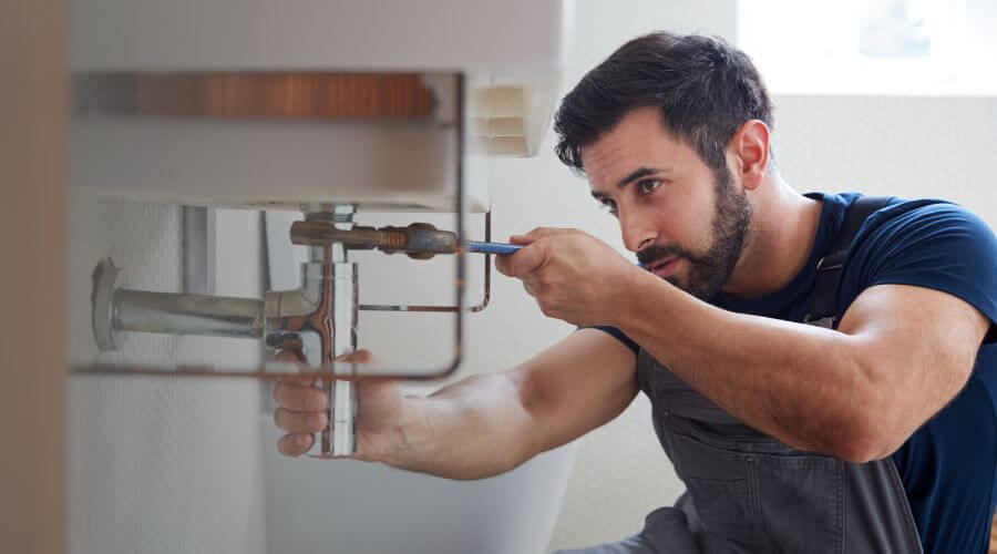 Professional water heater installation services in Arvonia, VA